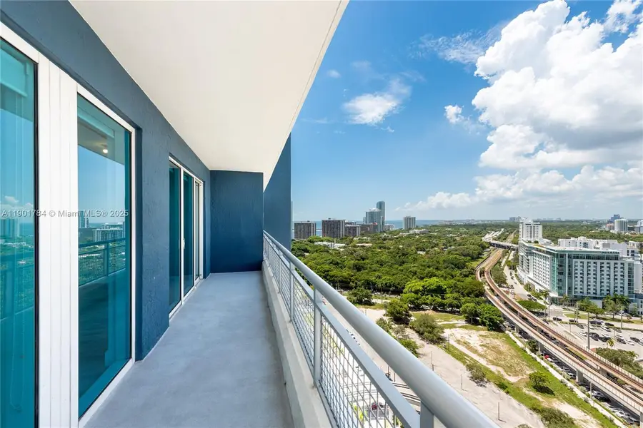 60 SW 13th St #2019, Miami, FL 33130 - Image #2