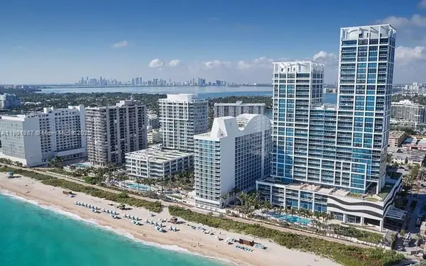 6899 Collins Ave #702, Miami Beach, FL 33141