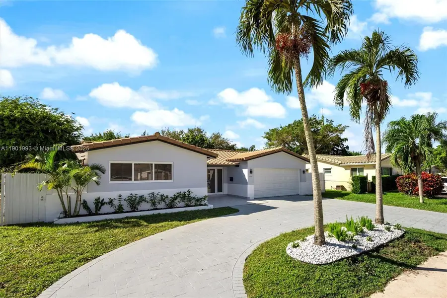 5512 Grant St, Hollywood, FL 33021 - Image #2