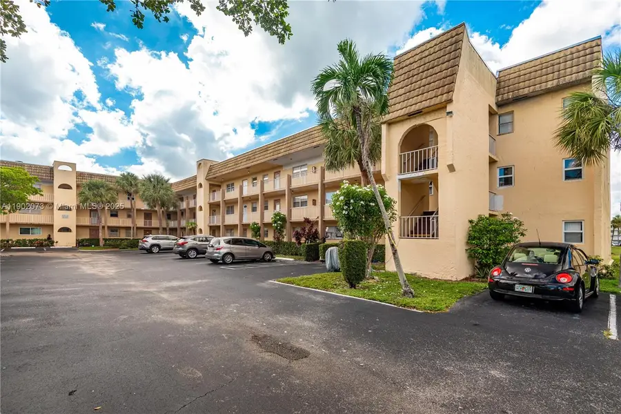 8345 Sunrise Lakes Blvd #210, Sunrise, FL 33322 - Image #2