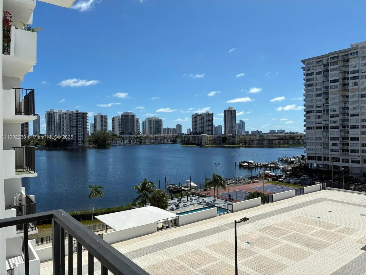 2780 NE 183rd St #606, Aventura, FL 33160 - Image #1