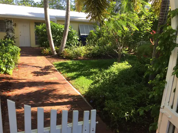 Address Withheld By Seller, Wilton Manors, FL 33305