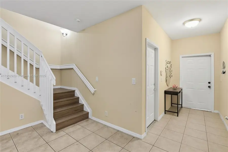 Address Withheld By Seller, Lauderdale Lakes, FL 33311 - Image #2