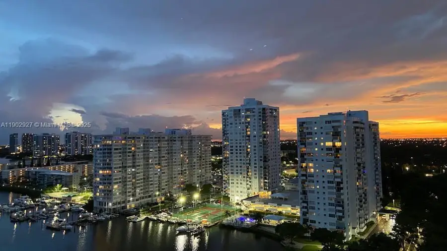2801 NE 183rd St #1909W, Aventura, FL 33160 - Image #3
