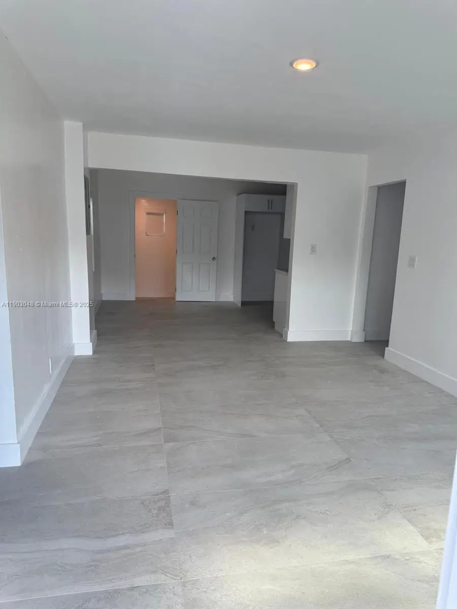 2441 NW 98th St, Miami, FL 33147 - Image #3