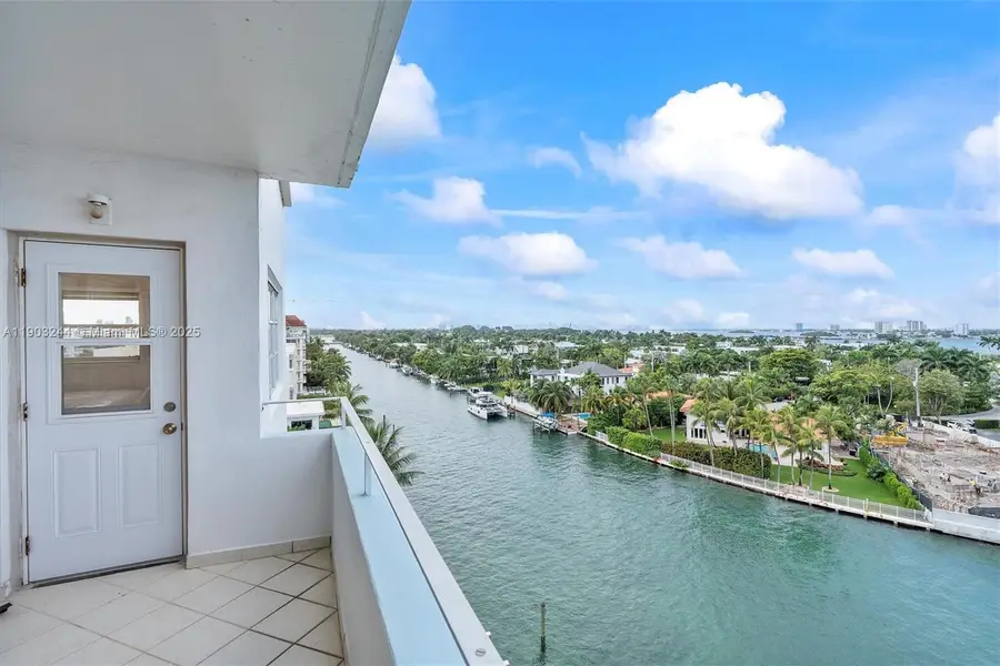 10300 W Bay Harbor Dr #8B, Bay Harbor Islands, FL 33154 - Image #3
