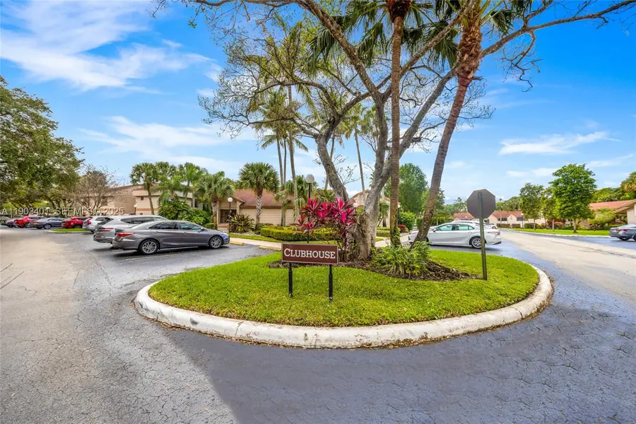 2741 S Carambola Cir S #1916, Coconut Creek, FL 33066 - Image #3