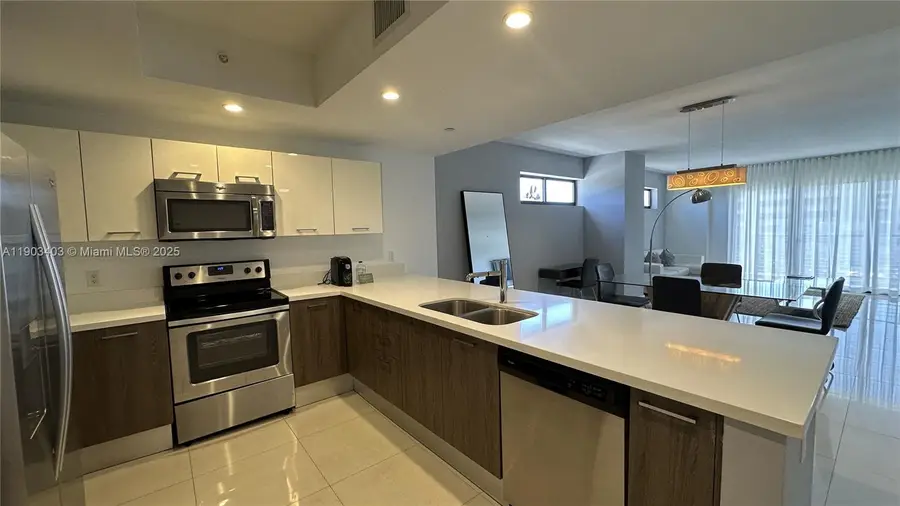 1120 98th St #403, Bay Harbor Islands, FL 33154 - Image #3