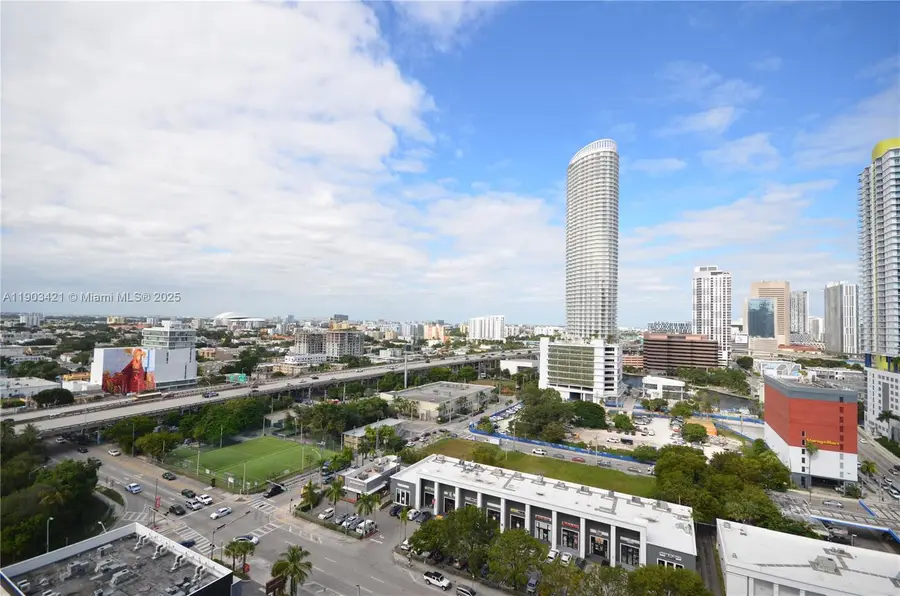 239 SW 9th St #1603, Miami, FL 33130 - Image #2