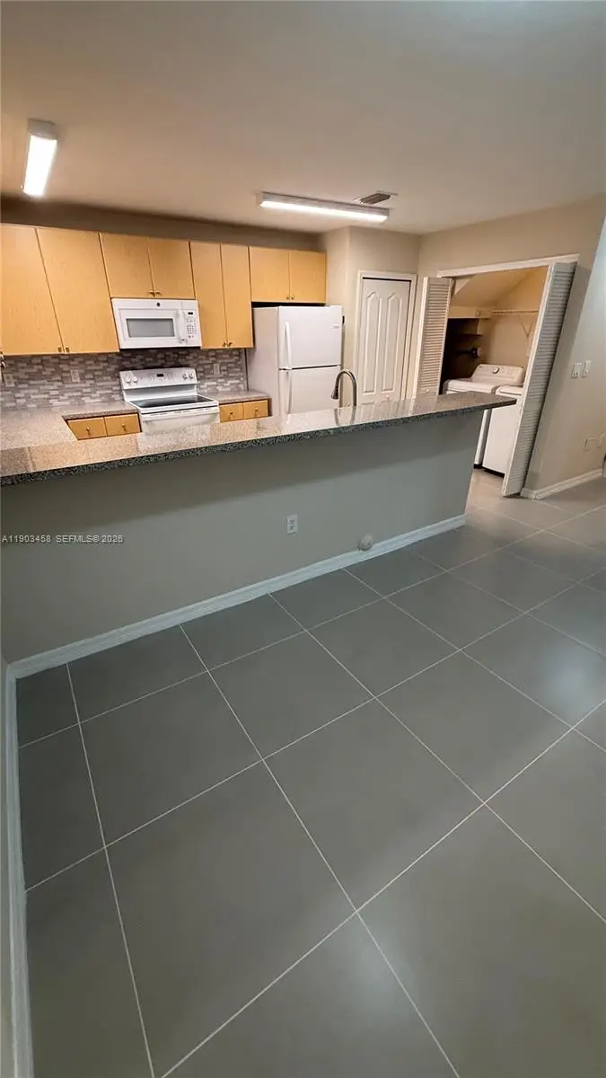 22821 SW 88th Pl #5-20, Cutler Bay, FL 33190 - Image #3