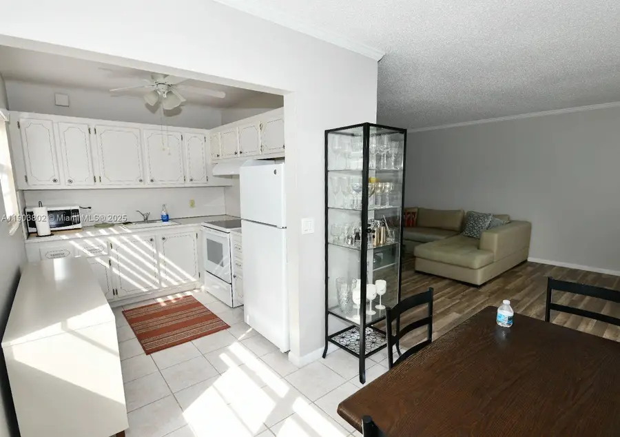 197 Newport L #197, Deerfield Beach, FL 33442 - Image #3