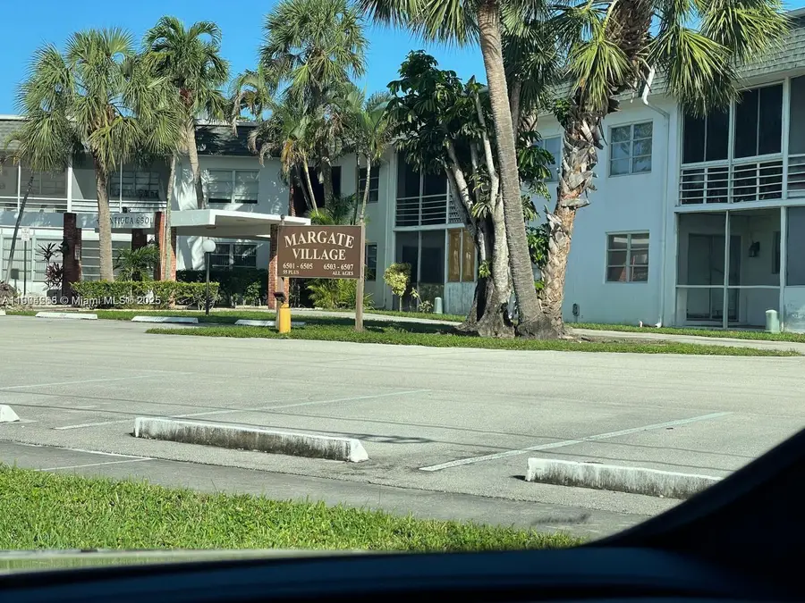 6507 Winfield Blvd #211AC, Margate, FL 33063 - Image #3