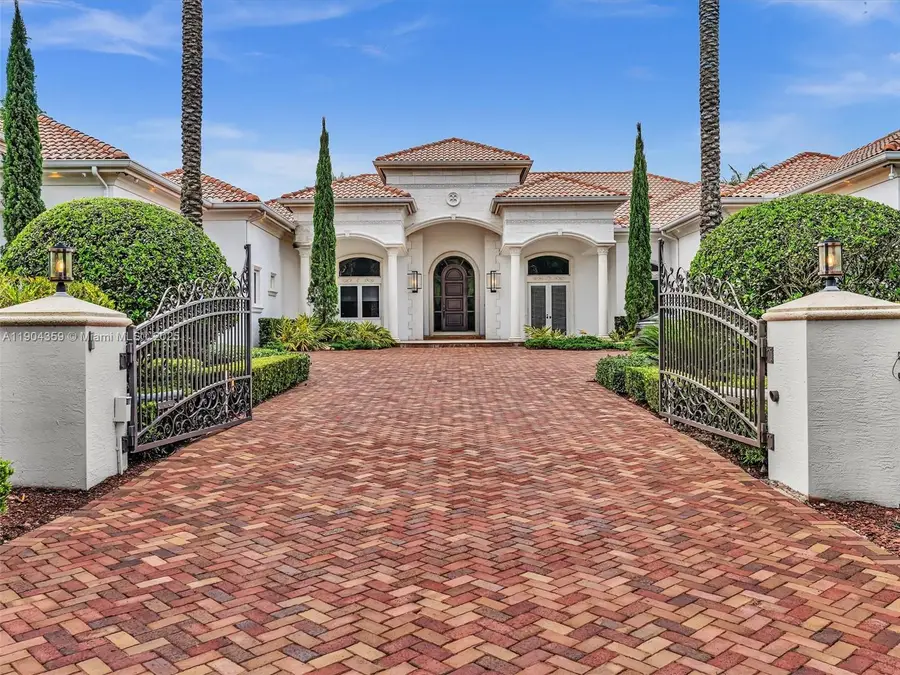 11420 NW 4th St, Plantation, FL 33325 - Image #2