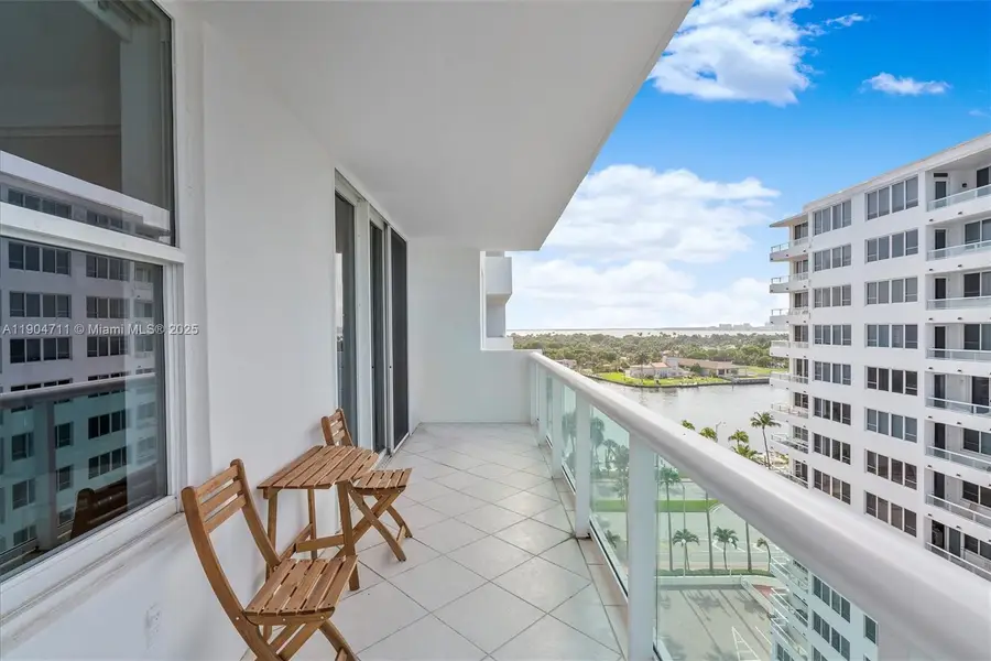 5001 Collins Ave #11F, Miami Beach, FL 33140 - Image #2