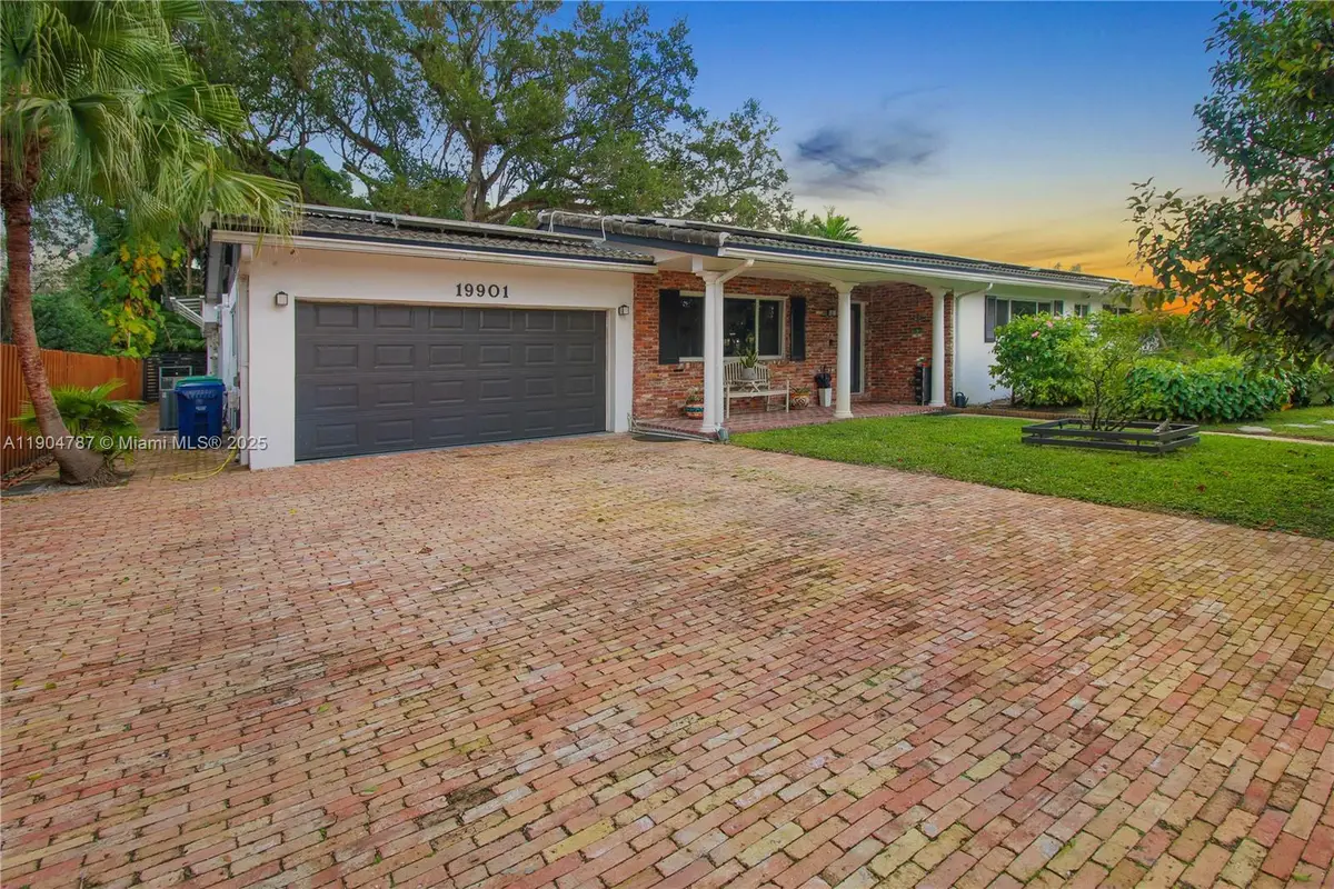 19901 NE 21st Ave, Miami, FL 33179 - Image #1