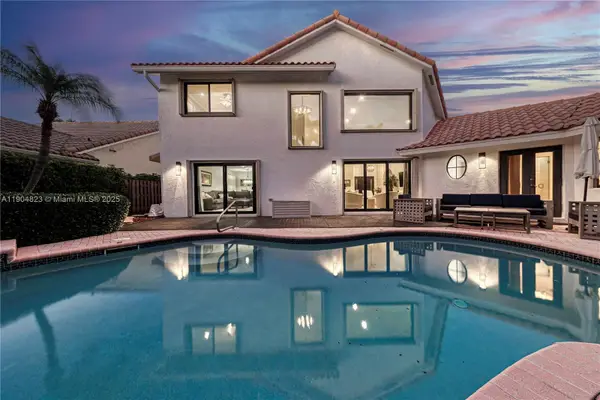 23137 L Ermitage Circle, Boca Raton, FL 33433