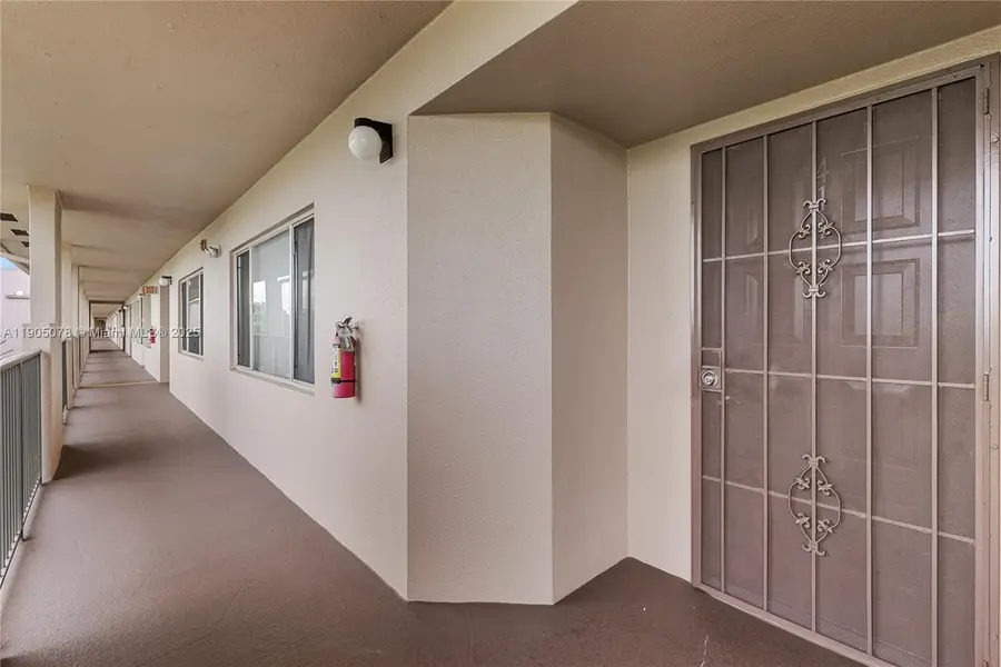 12550 SW 15th St #411E, Pembroke Pines, FL 33027 - Image #3