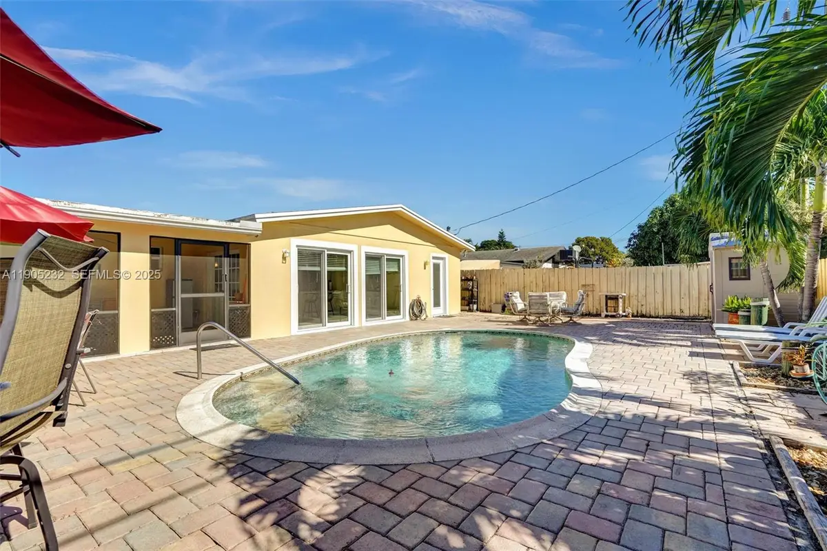 6740 Douglas St, Hollywood, FL 33024 - Image #1