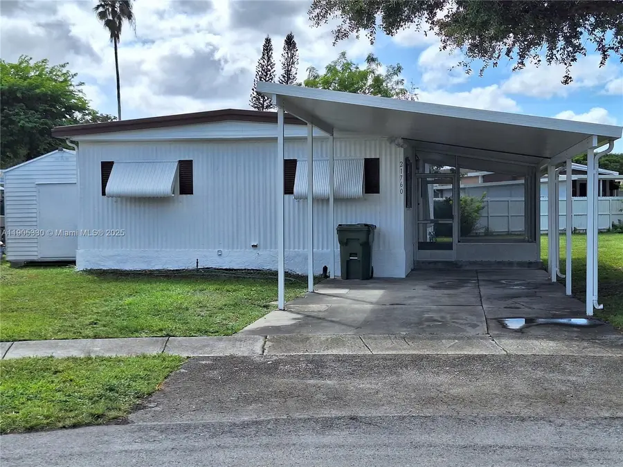 21760 NW 3rd St, Pembroke Pines, FL 33029 - Image #3