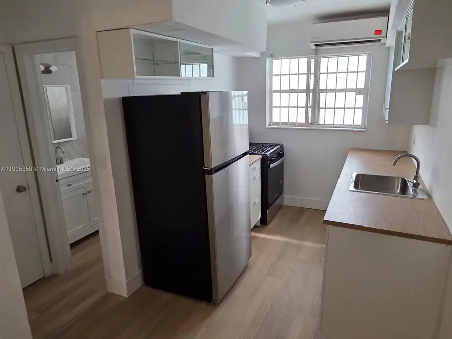 4015 Indian Creek Dr #102, Miami Beach, FL 33140 - Image #3