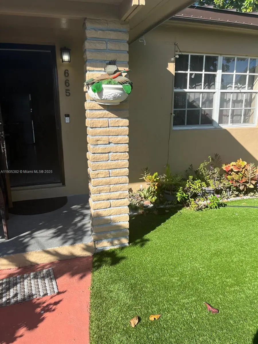 665 NW 153rd St, Miami, FL 33169 - Image #2