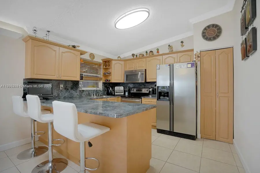 6103 SW 130th Ave, Miami, FL 33183 - Image #3