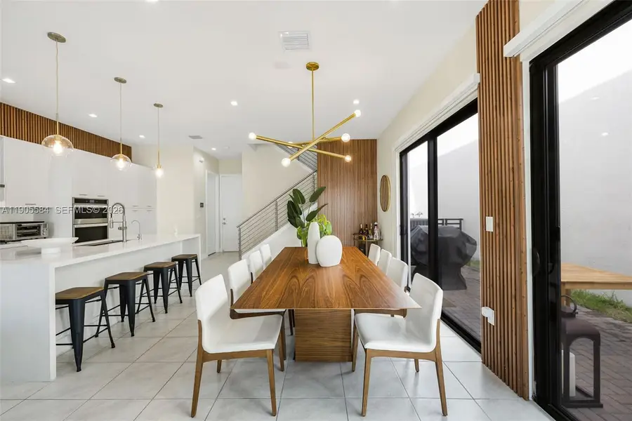 8156 NW 43rd St, Doral, FL 33166 - Image #3