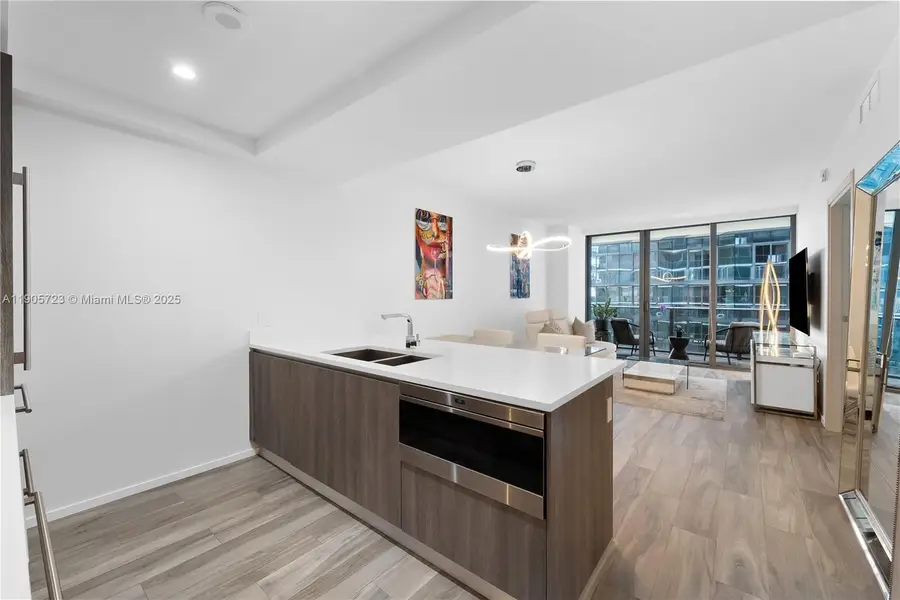 801 S Miami Ave #3907, Miami, FL 33130 - Image #3