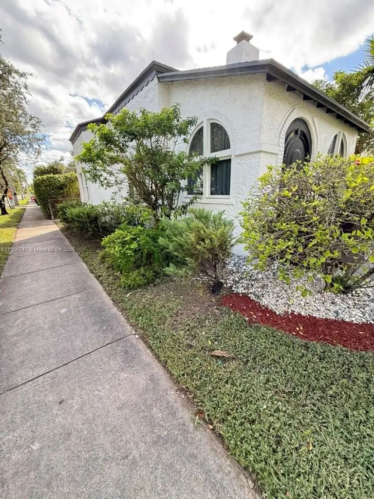 1700 Dewey St, Hollywood, FL 33020 - Image #2