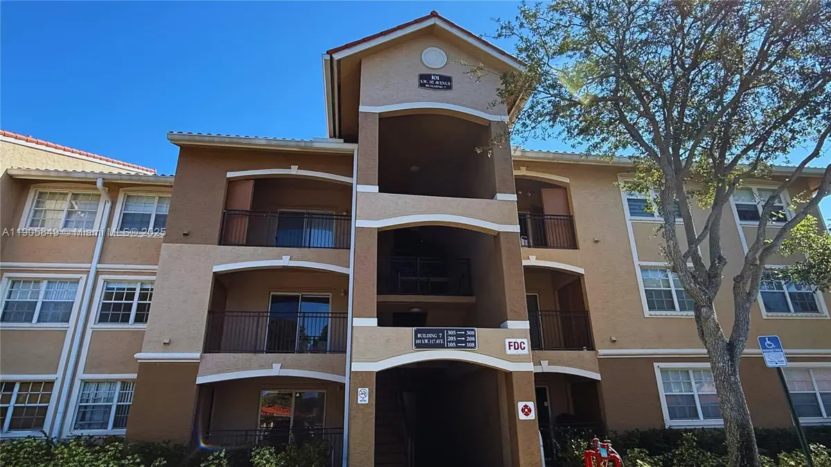 101 SW 117th Ave #7305, Pembroke Pines, FL 33025 - Image #1