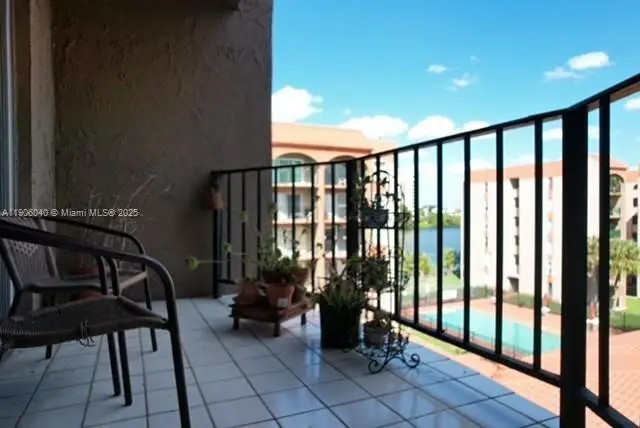 5201 NW 7th St #507, Miami, FL 33126 - Image #3