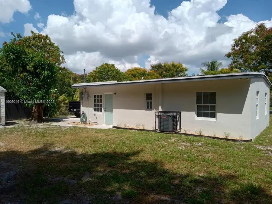 2310 W Bunche Park Dr, Miami Gardens, FL 33054 - Image #2