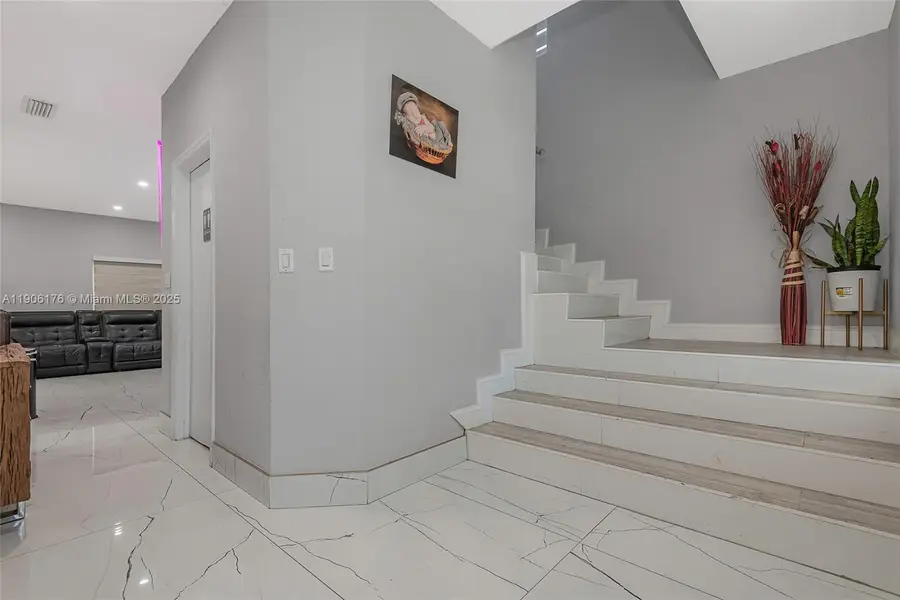 4028 NW 23rd Ct, Miami, FL 33142 - Image #3