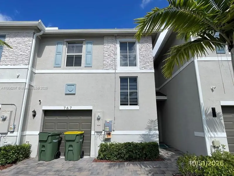 767 SE 18th St, Homestead, FL 33034 - Image #1