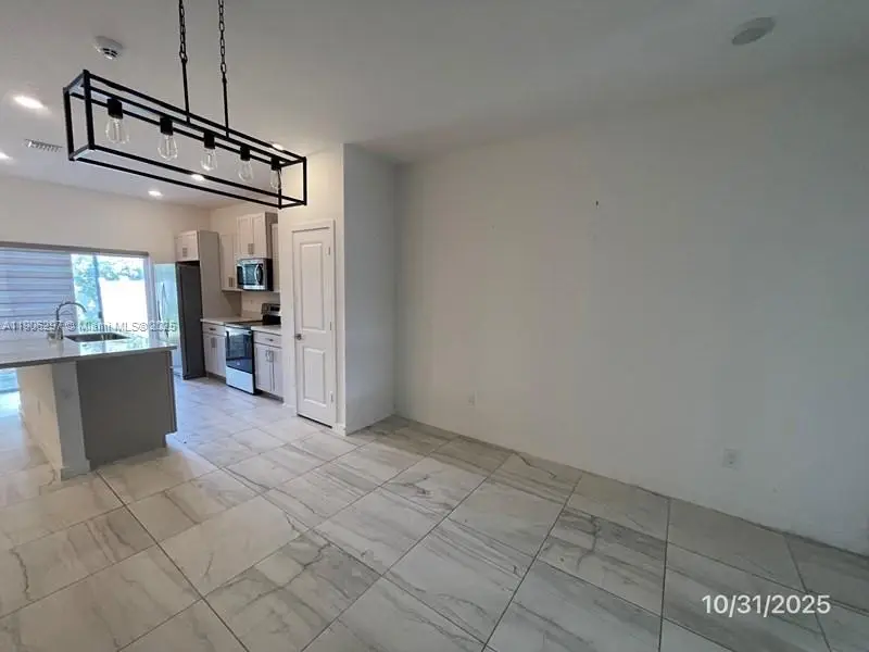 767 SE 18th St, Homestead, FL 33034 - Image #3