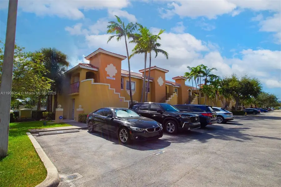 7830 NW 6th St #102, Pembroke Pines, FL 33024 - Image #3