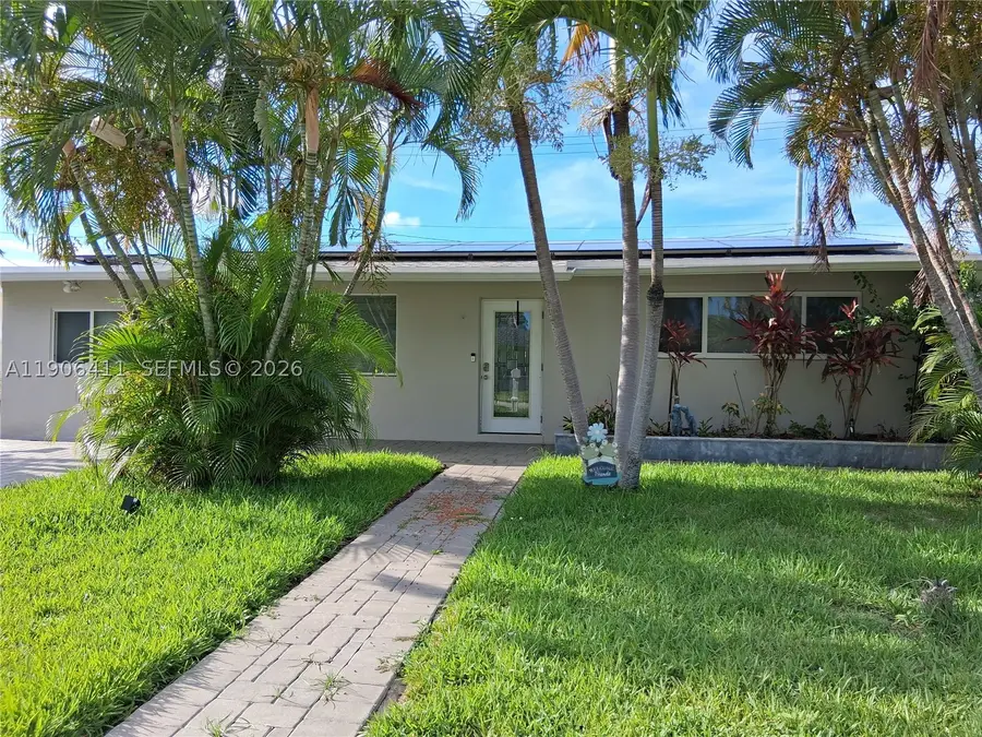 717 SE 2nd St, Deerfield Beach, FL 33441 - #2