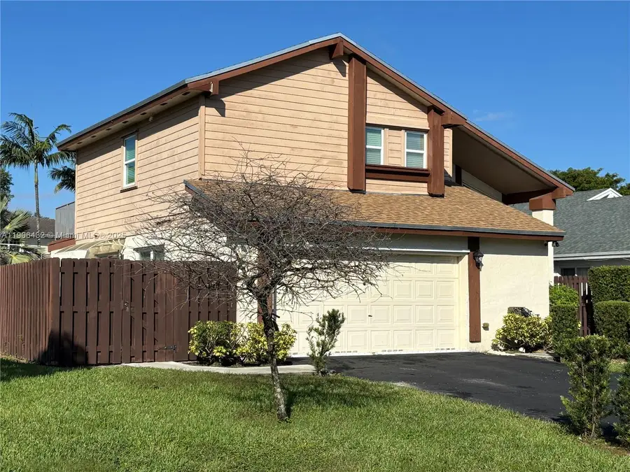 4314 SW 148th Ct, Miami, FL 33185 - Image #2