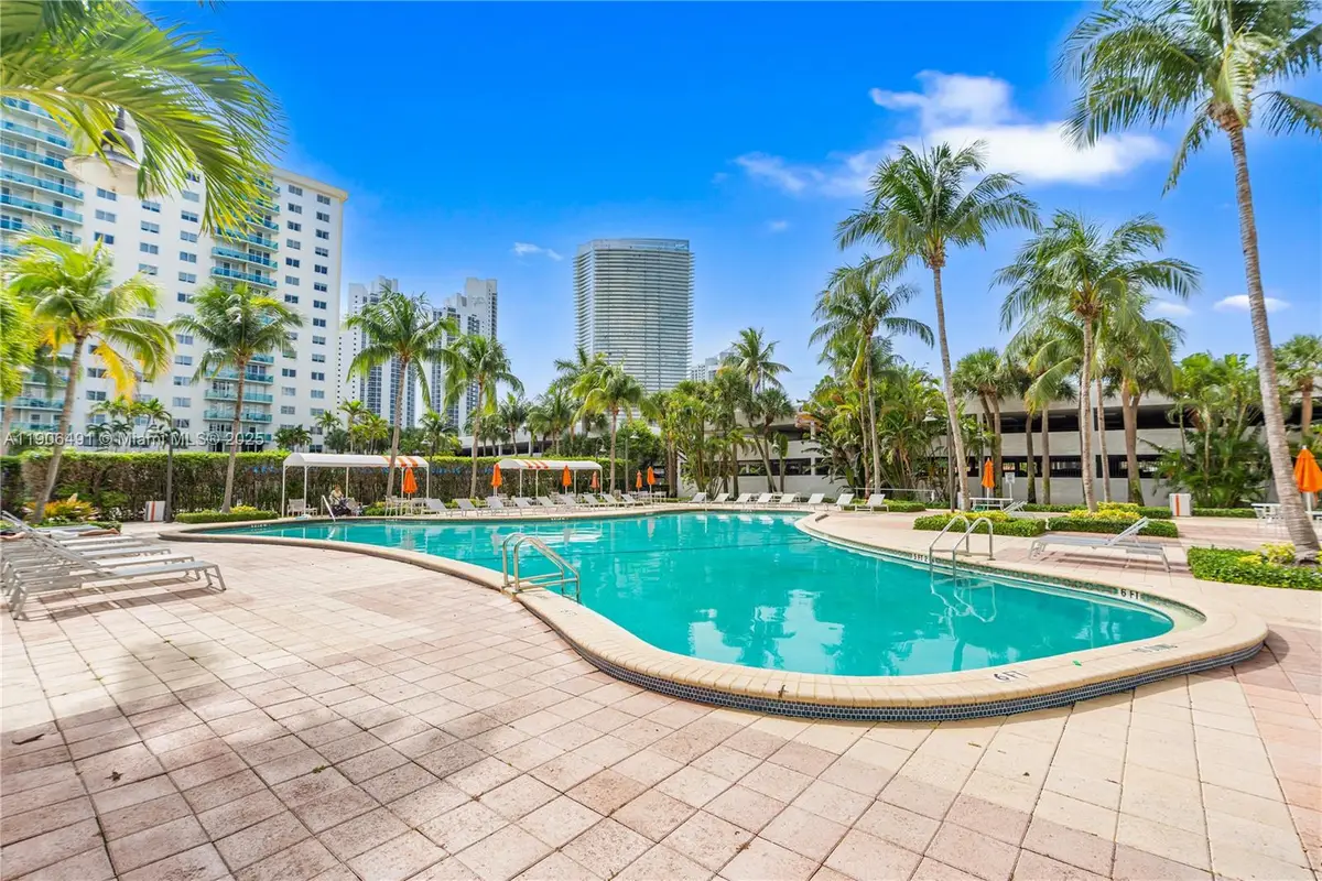 19370 Collins Ave #816, Sunny Isles Beach, FL 33160 - Image #1