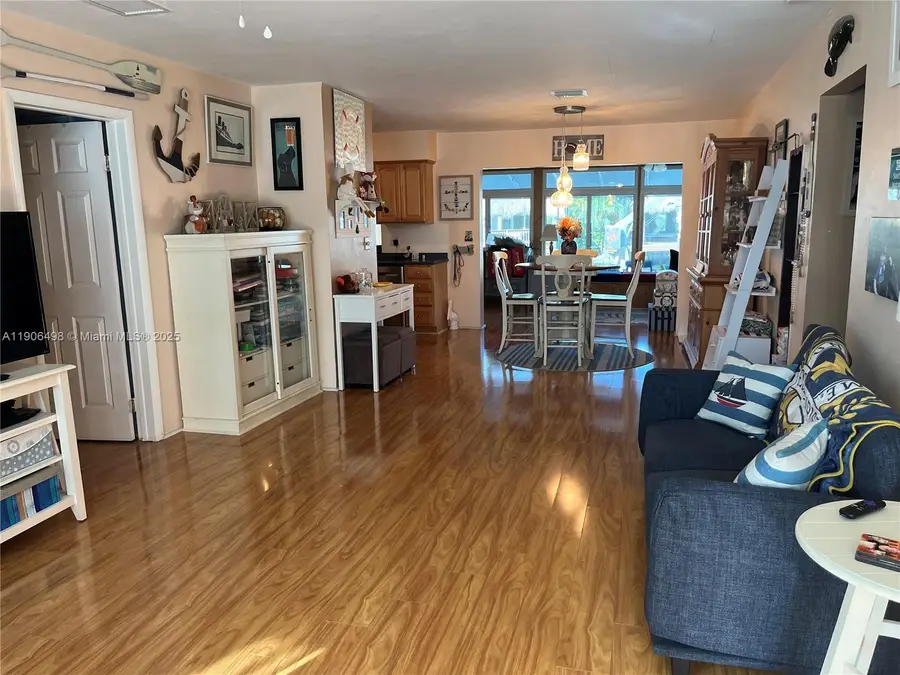 842 Argonaut Isle, Dania Beach, FL 33004 - Image #3