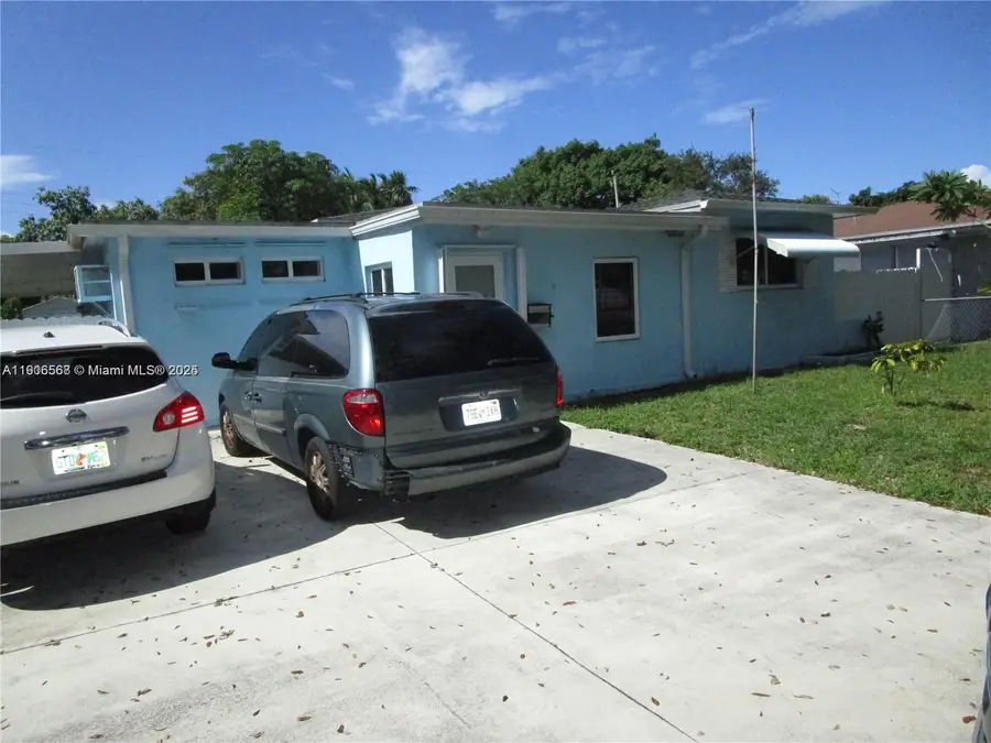 Address Withheld By Seller, Basye, FL 33168 - Image #2