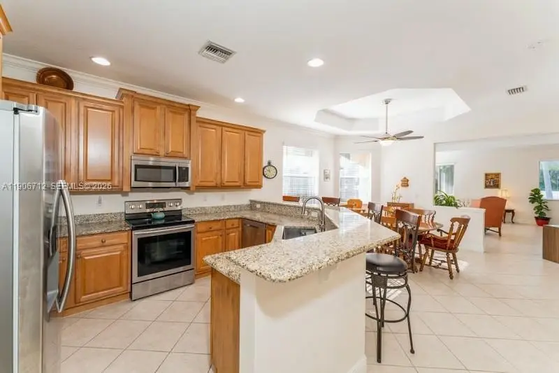 7327 Sea Pines Ct, Port Saint Lucie, FL 34986 - Image #2