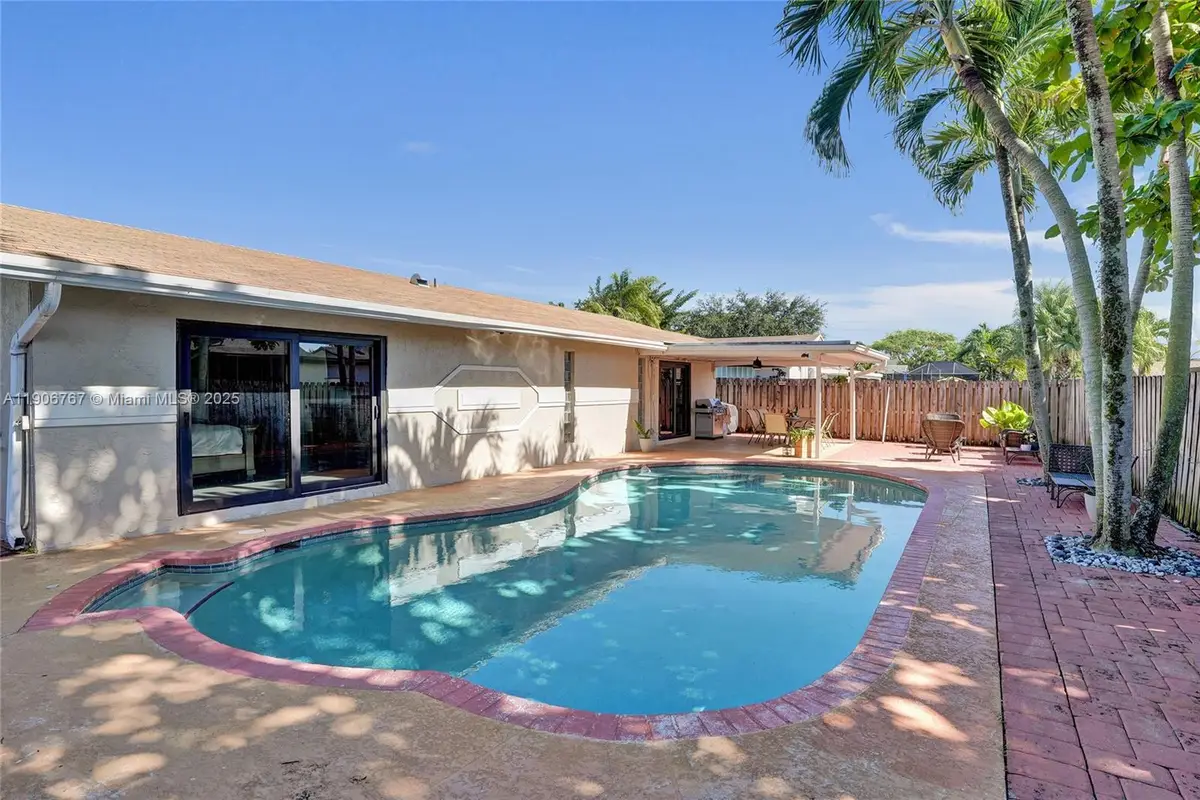 9350 NW 43rd Mnr, Sunrise, FL 33351 - Image #1