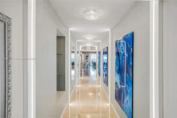 20201 E Country Club Dr #1903, Aventura, FL 33180