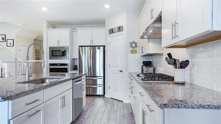 8605 Patron Ln, Lake Worth, FL 33467 - Image #3