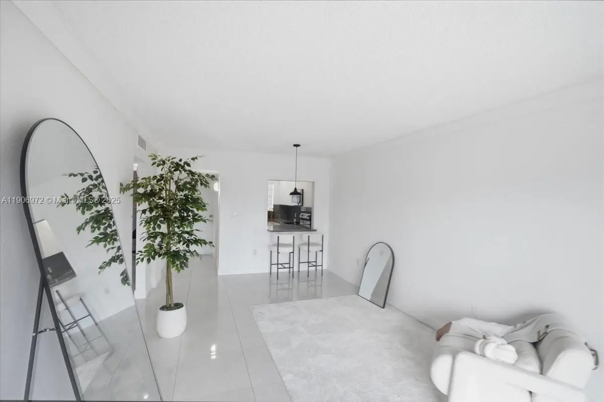 10850 W Flagler St #D308, Sweetwater, FL 33174 - Image #1