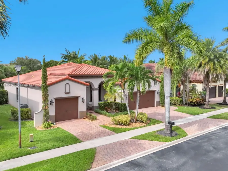 4036 NW 88th Ter, Cooper City, FL 33024 - Image #3