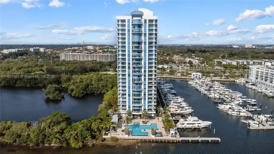 17111 Biscayne Blvd #1805, North Miami Beach, FL 33160 - Image #2