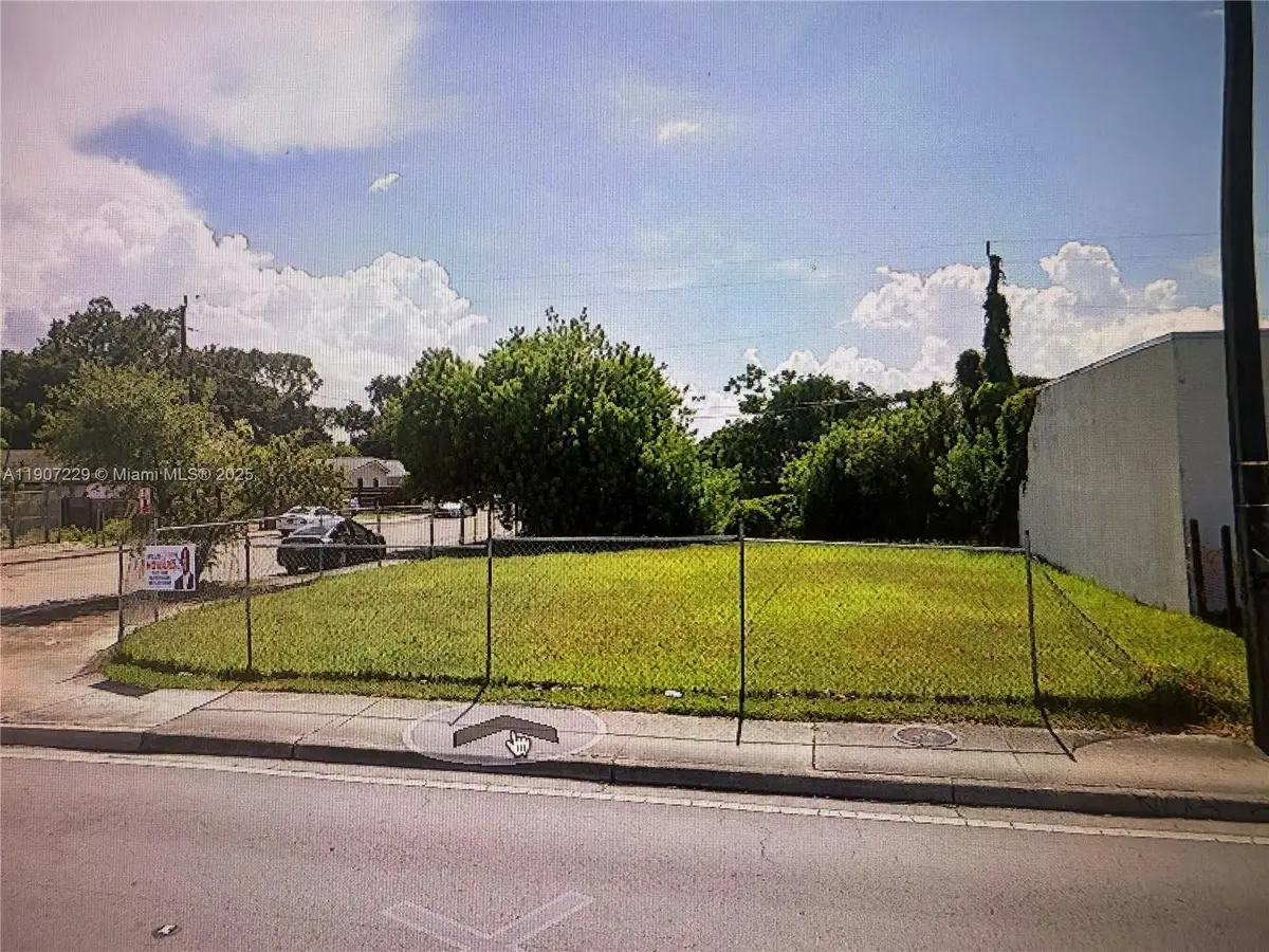 4902 NW 22nd Ave, Miami, FL 33142 - #1