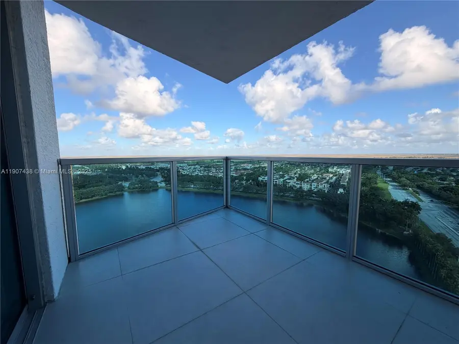 2641 N Flamingo Rd #2208N, Sunrise, FL 33323 - Image #2